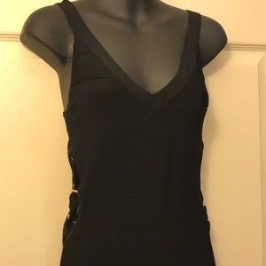 Bebe women’s plunging v-neck Midi Dress Black